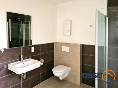 Immobilienpaket nahe Stadtzentrum (4 Wohnungen) - Badezimmer 1 (3211)