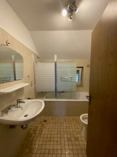 3-Zimmerwohnung in Rahden OT Kleinendorf - Badezimmer (3040)