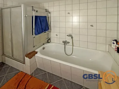 ETW mit zuverlässigem Mieter - Badezimmer (3137)
