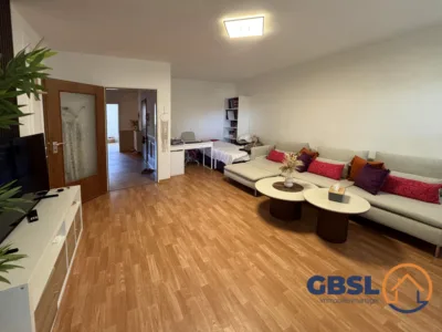 Solide Kapitalanlage in Top-Lage - Wohnzimmer (3253)